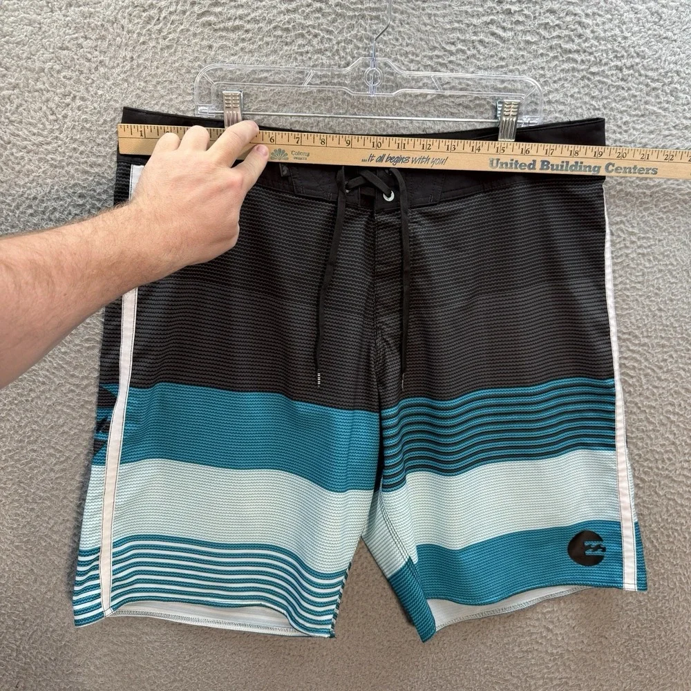 Billabong Board Shorts Mens 38 Multicolor Striped Platinum X Swim Trunks Surfer‎